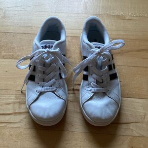 Kids Adidas Grand Court 2.0 Sneakers US Size 2